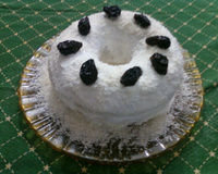 Bolo de coco e doce de leite