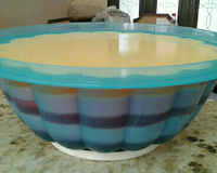 Gelatinas coloridas em camadas