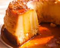 Já deu de torrada! Aproveite o seu pão velho para fazer um pudim de pão na airfryer