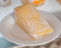 O erro que faz o queijo mofar mais rápido na geladeira: TudoGostoso explica como armazená-lo corretamente