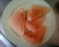 Pão de queijo de sanduicheira