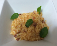 Risoto de calabresa com tomates pelados