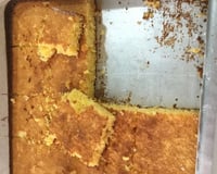 Bolo de milho com leite condensado