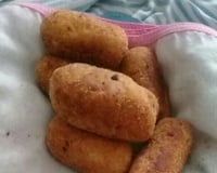 Enroladinho de salsicha com massa de liquidificador