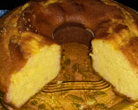 Bolo de fubá com coco