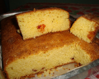 Bolo de fubá com goiabada