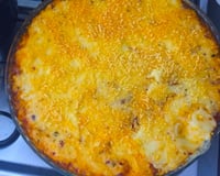 Escondidinho de mandioca com carne seca