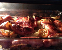 Linguiça assada com batatas