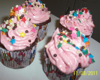 Cupcakes recheados By Paula