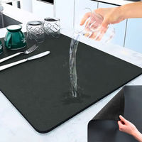 Tapete Escorredor De Louça Pratos Copos Absorve Agua Esteira De Cozinha Pia Bancada