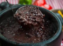 Comida de peão feita no fogo de chão em Barretos: você tem que provar essa  deliciosa tradição! - TudoGostoso