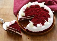 Bolo Red Velvet de coração para adoçar o Dia dos Namorados