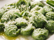 Que tal um nhoque de brócolis para jantar hoje? Receita é bem mais fácil do que parece!