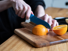 Nem de madeira, nem de plástico: essa é a melhor tábua para você ter cozinha se usá-la do jeito certo