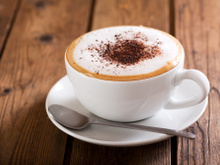 Como fazer cappuccino: confira dicas para preparar o café até com chocolate