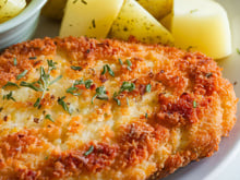 Como preparar deliciosos e econômicos bifes à milanesa: a receita para evitar gastos excessivos