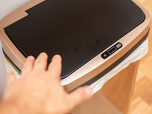 Você sabia que existe uma lixeira que abre sozinha? E ela custa menos do que você imagina