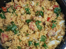 Purê de aipim recheado com queijo e carne moída