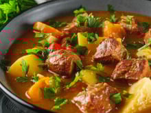 Como fazer carne de panela: a melhor receita do TudoGostoso direto para a sua casa