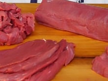 Filé mignon está muito caro para não saber aproveitar todas as partes (serve para suíno)