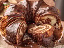 Finalmente aprendi no TudoGostoso a receita do bolo mesclado de cenoura com chocolate que dá certo e agora não erro mais!