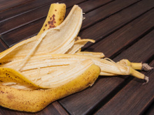 5 formas de utilizar a casca de banana na limpeza de casa