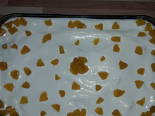 Pavê de creme com pêssego