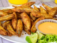 Manjubinha frita é o petisco que você não conhecia mas que PRECISA comer