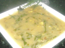 Caldo verde com farinha de milho