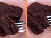 Bolo chocolatudo saudável SEM AÇÚCAR e SEM FARINHA: receita fácil usa liquidificador e micro-ondas