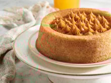 Bolo piscina e bolo bomba: veja o que é e saiba como fazer