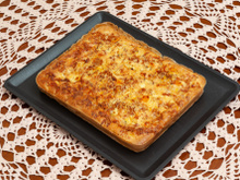 Fácil, saudável e delicioso: essa receita de bolo de abobrinha feito na airfryer é o prato perfeito para um jantar leve