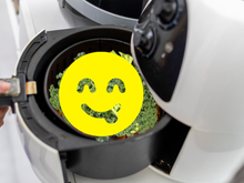 Esse é o salgadinho mais saudável do mundo e você pode fazer na airfryer ou no forno. As crianças adoram!