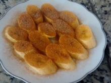 Banana de microondas com canela e açúcar