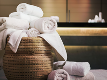 Uma maneira fácil de ter toalhas brancas como a neve: é uma pílula que todo mundo tem em casa