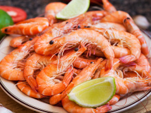 Camarão ou lagostim: entenda a diferença entre eles e veja receitas com cada um