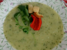 Sopa de agrião com batata