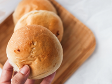 Pão sem forno em 6 minutos: uma receita saudável, fácil e rápida para o café da manhã ou um lanche
