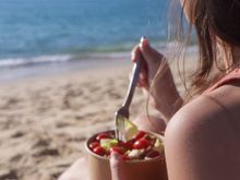 Nem dieta da moda, nem estética: o truque simples das 5 cores no prato que ajuda seu corpo no calor do verão