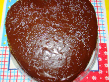 Bolo de chocolate e castanha da Nina