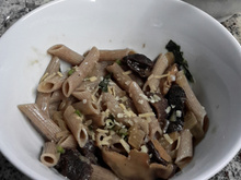 Macarrão com molho funghi secci