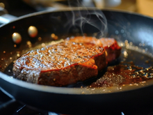 Comece o seu 2025 com este kit de frigideiras antiaderentes e não tenha mais problemas com alimentos grudando durante o seu preparo