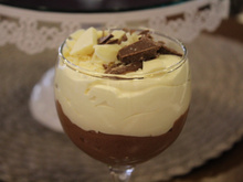 Mousse de chocolate branco e preto
