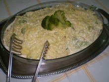 Macarrão com brócolis e mussarela