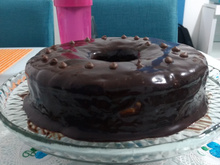 Bolo de cenoura com cobertura de brigadeiro