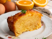 Bolo de laranja sem açúcar: a sobremesa grega com iogurte e aroma de laranja fresca