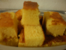 Bolo de fubá cozido