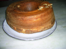 Bolo de coco com leite condensado