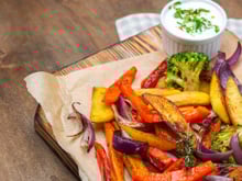 Aprenda a preparar um mix de vegetais crocante na airfryer em apenas 20 minutos: ao passo a passo