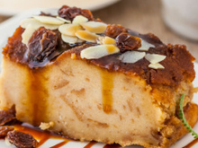 Pudim de pão mais saudável: sem açúcar, sem farinha e pronto em minutos